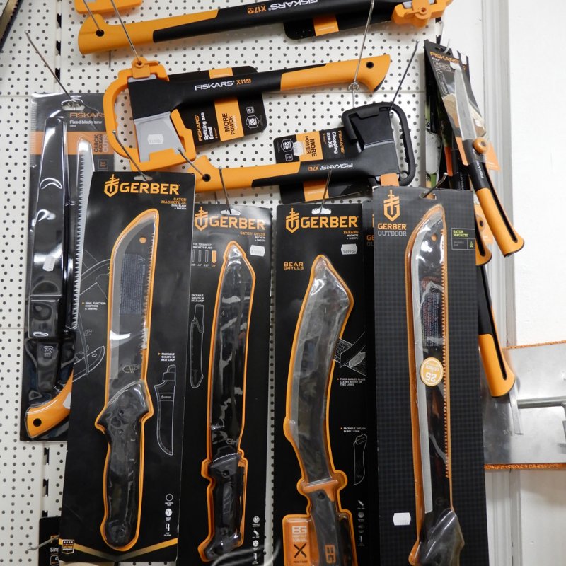 SZABÓ szerszámcentrum 14